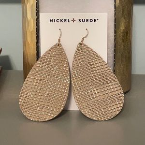 EUC Nickel & Suede Truffle Trellis Teardrop(large)
